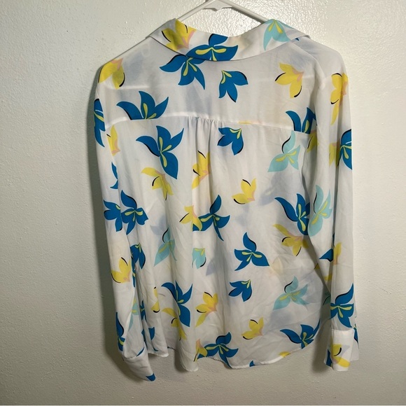 Worthington Button Down Blouse White Blue Floral PL - Picture 6 of 10